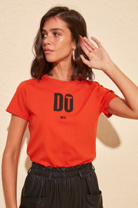 DoT Printed T-Shirt - AG Warehouse