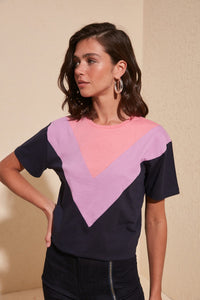 Color Block Semi-fitted T-Shirt - AG Warehouse